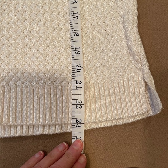 Banana Republic Cream Shimmer Sweater, Size Small - Picture 8 of 10